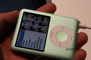 Illustration for article titled iPod Nano Hands On